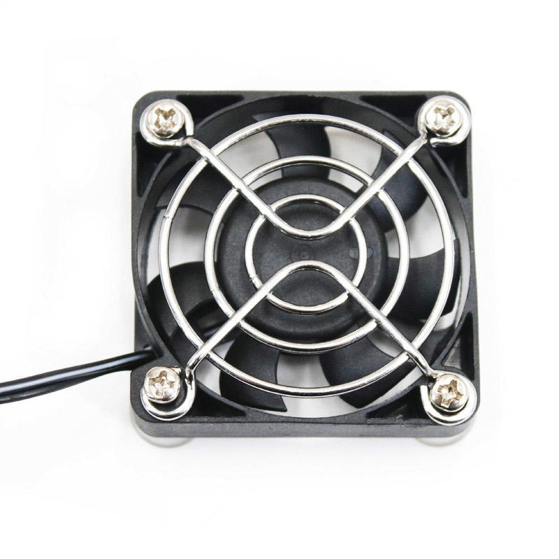 Universal USB Cooling Fan Cooler for iPhone Huawei Mobile Phone Game iPad Gaming Heat Radiator Fan Mute